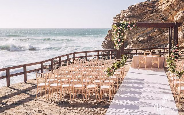 Arriba by The Sea